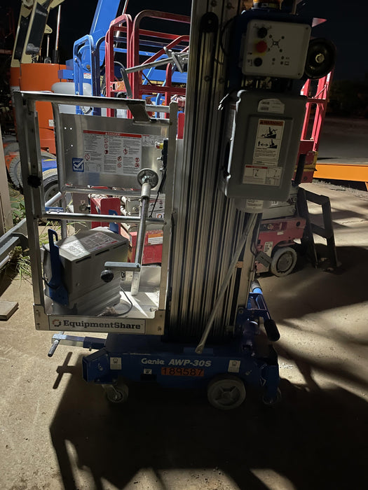 2021 GENIE AWP-30S DC