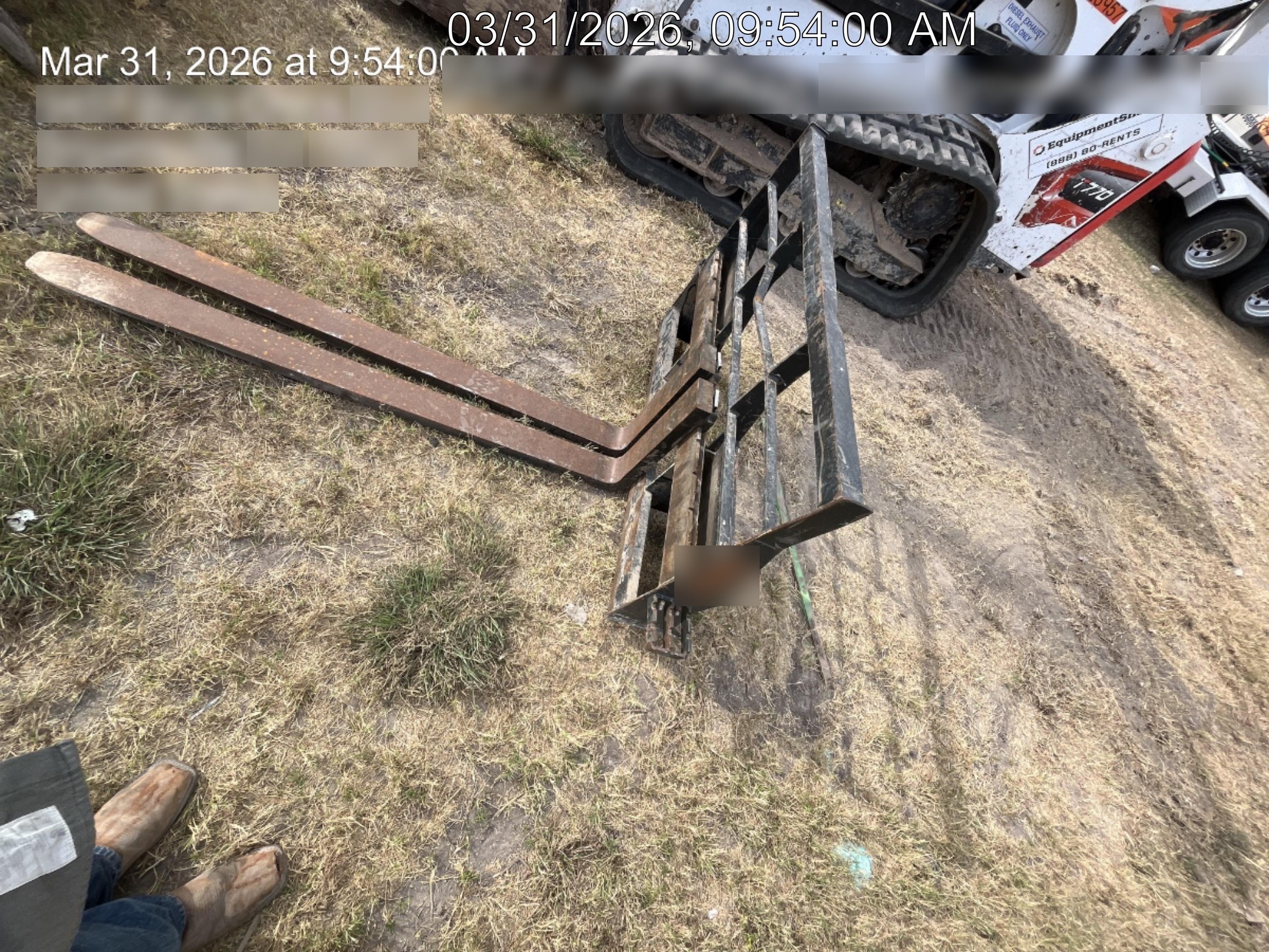 2023 ARROW MATERIAL HANDLING 24" Pallet Fork Frame