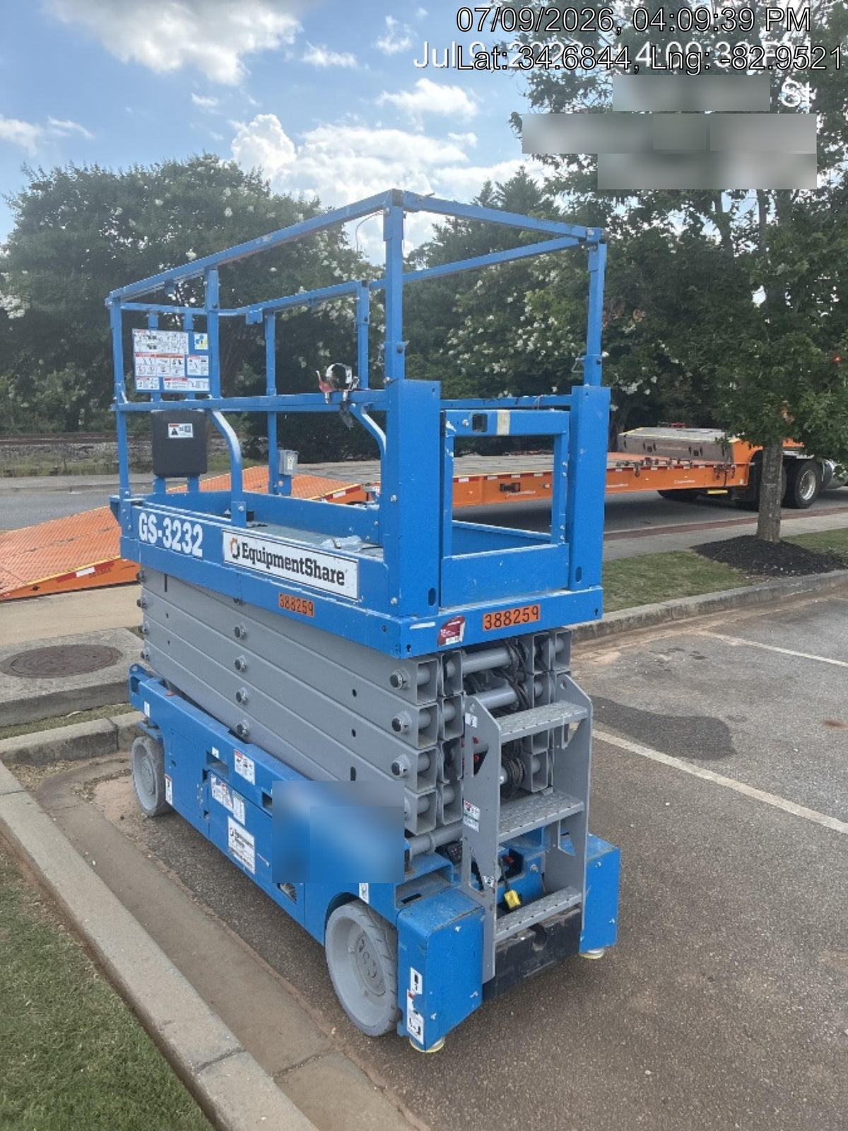2024 GENIE GS-3232