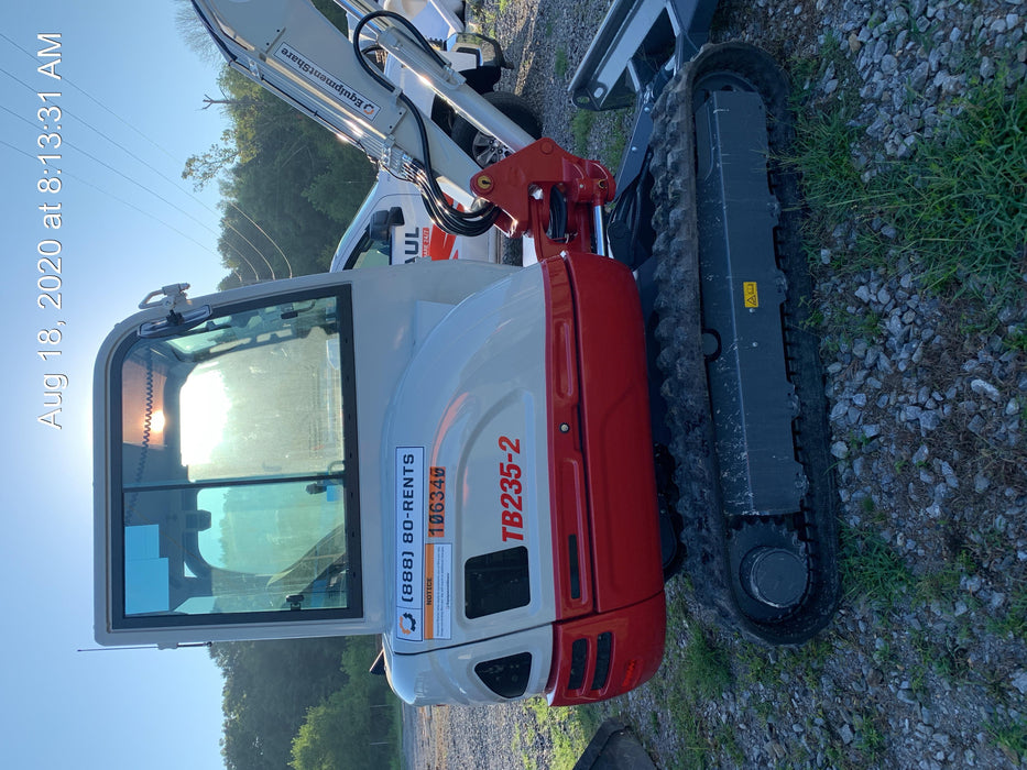 2020 TAKEUCHI TB235-2CR
