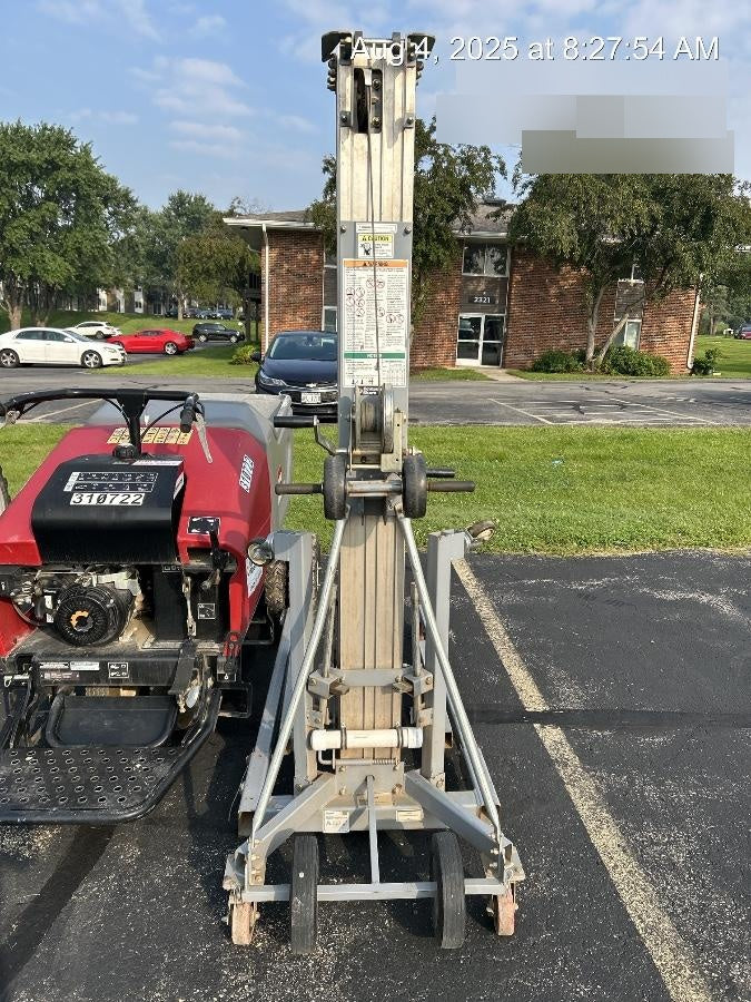2019 GENIE SLC-24