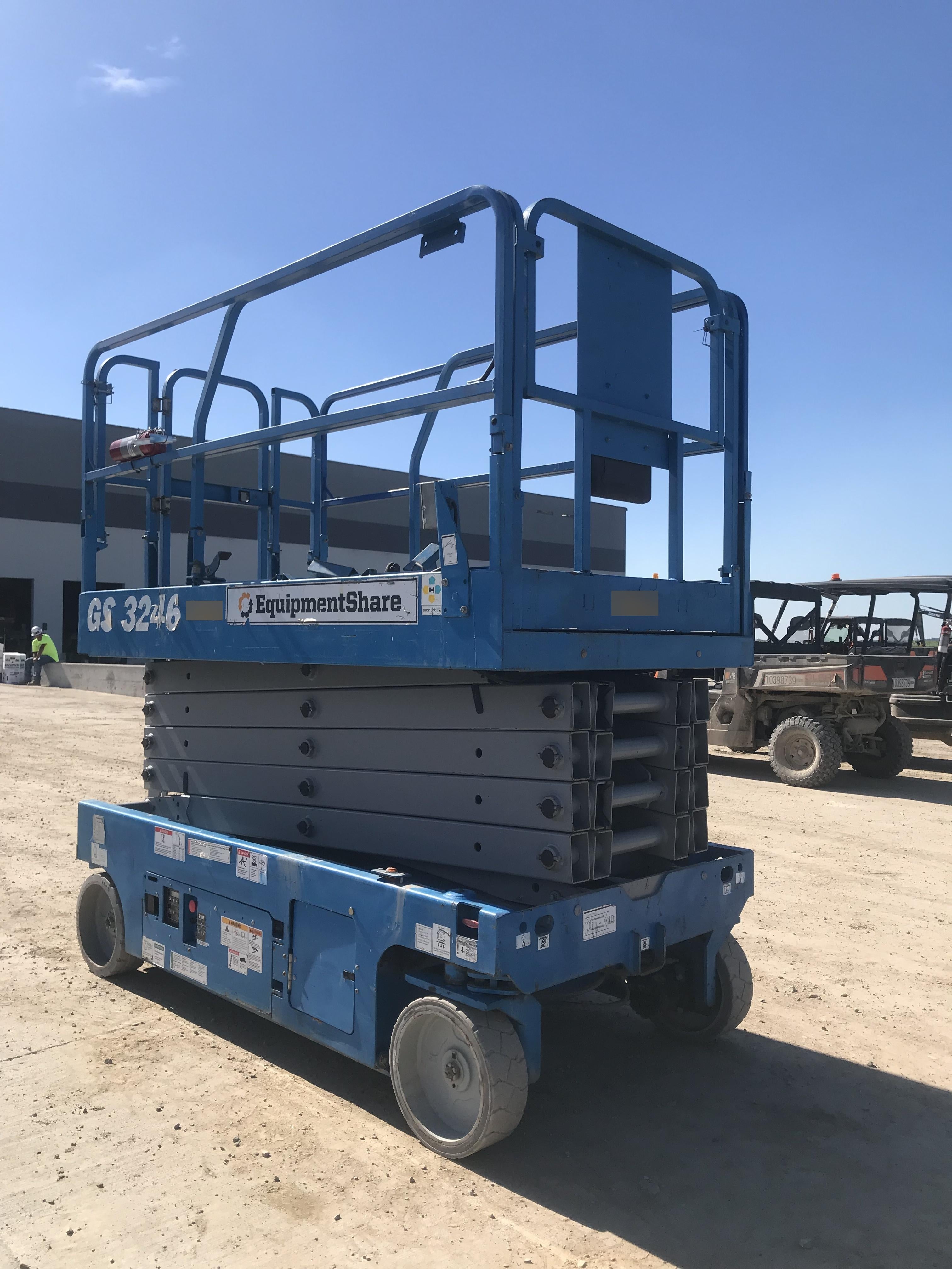 2018 Genie GS-3246 Genie GS-3246 Scissor Lift w/Standard Options