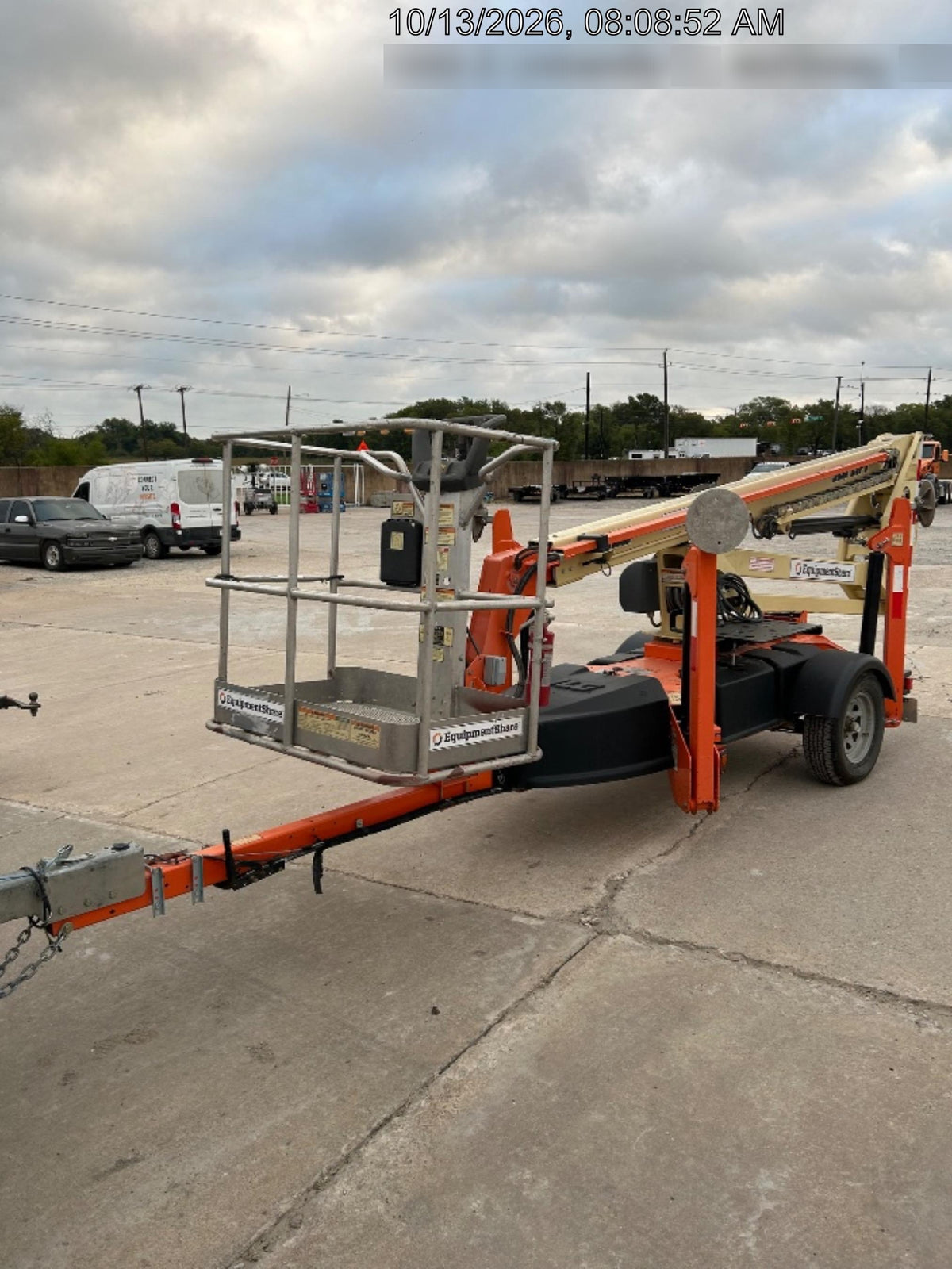 2022 JLG T350