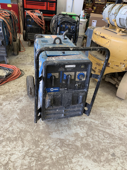 2019 Miller Electric BOBCAT 250 Gas, RUNNING W/NVR FLAT G/LP BC/TB (Part #'s 907500001, 300914)