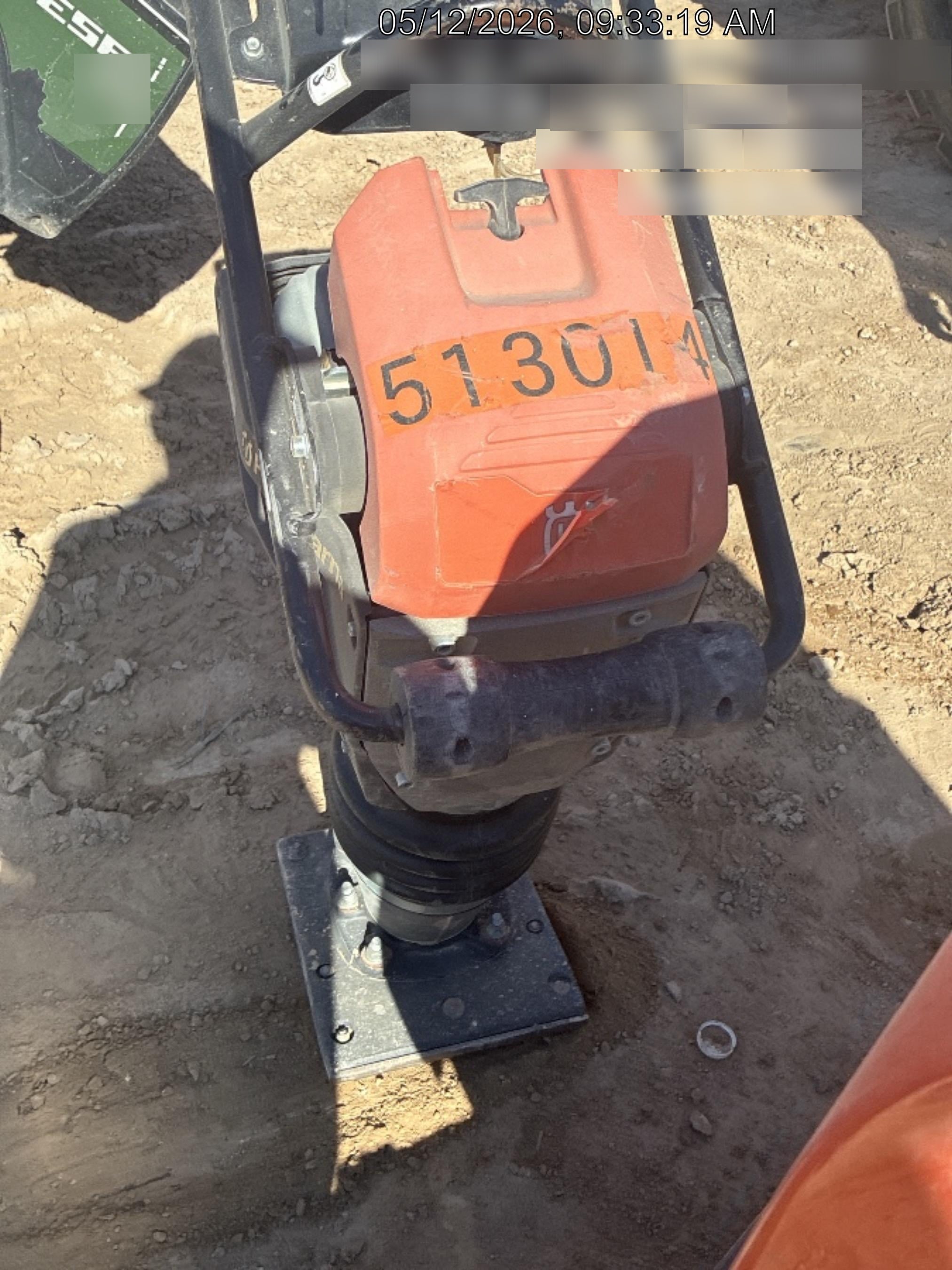 2025 HUSQVARNA LT6005