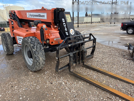 2022 SKYTRAK 8042
