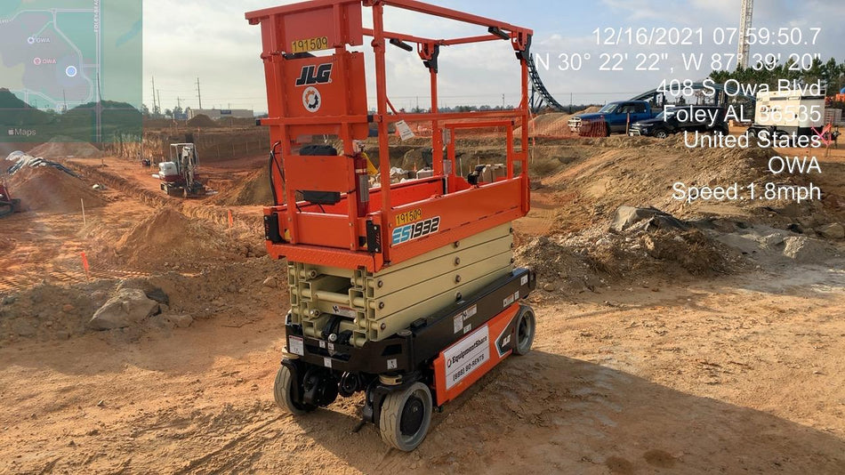 2021 JLG ES1932