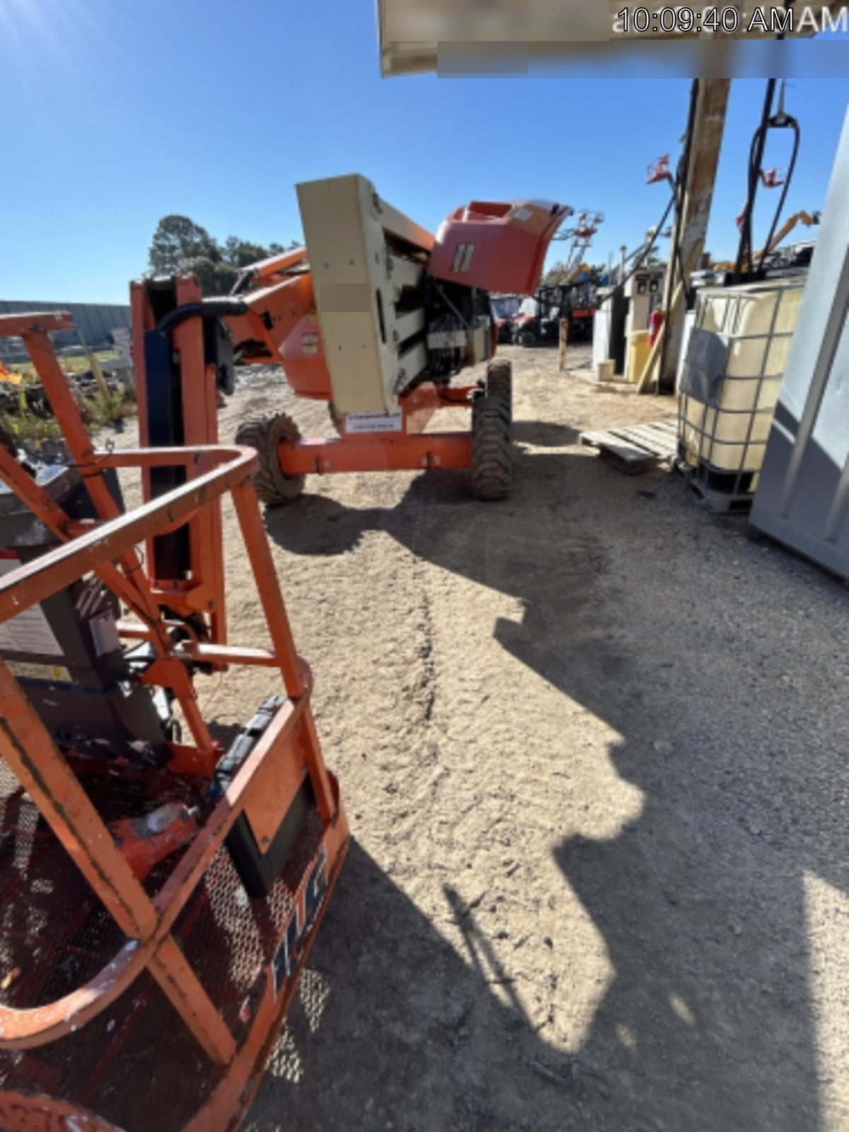 2019 JLG 450AJ
