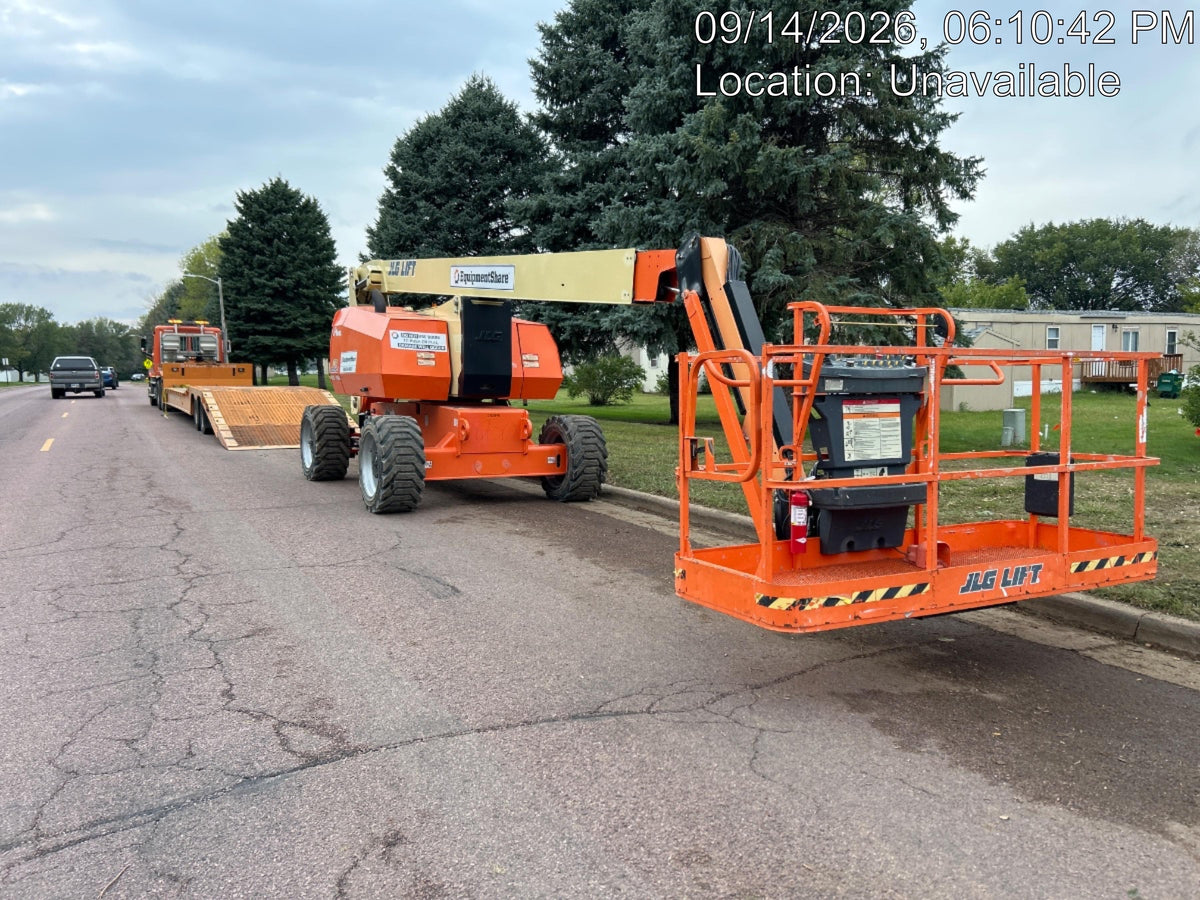2022 JLG 800AJ