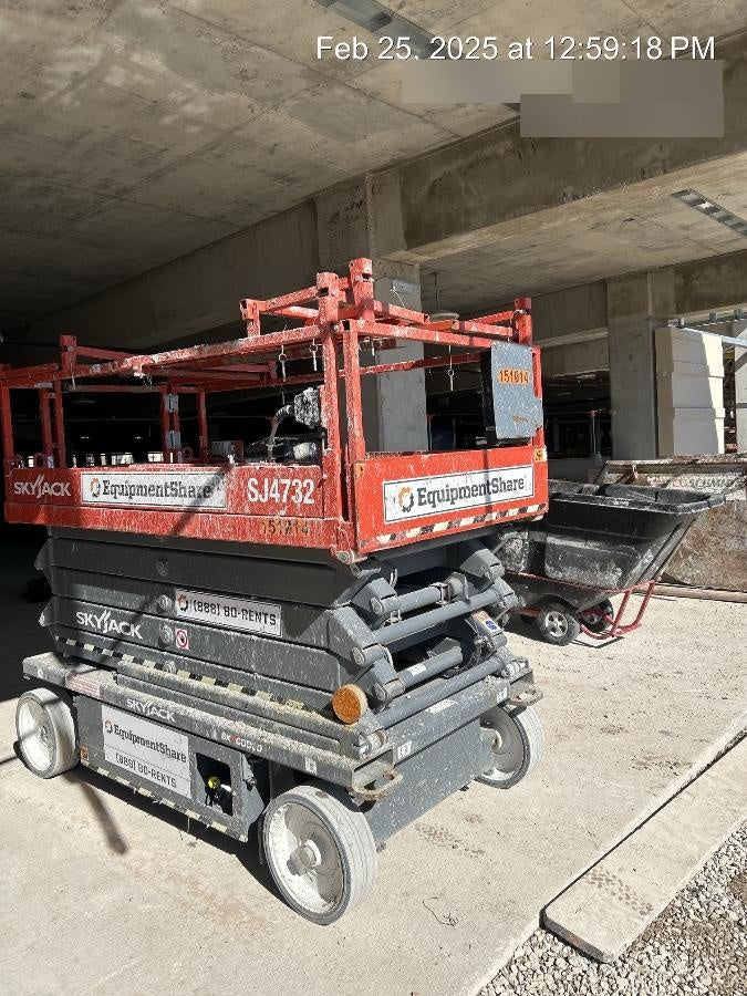 2021 SKYJACK SJ4732