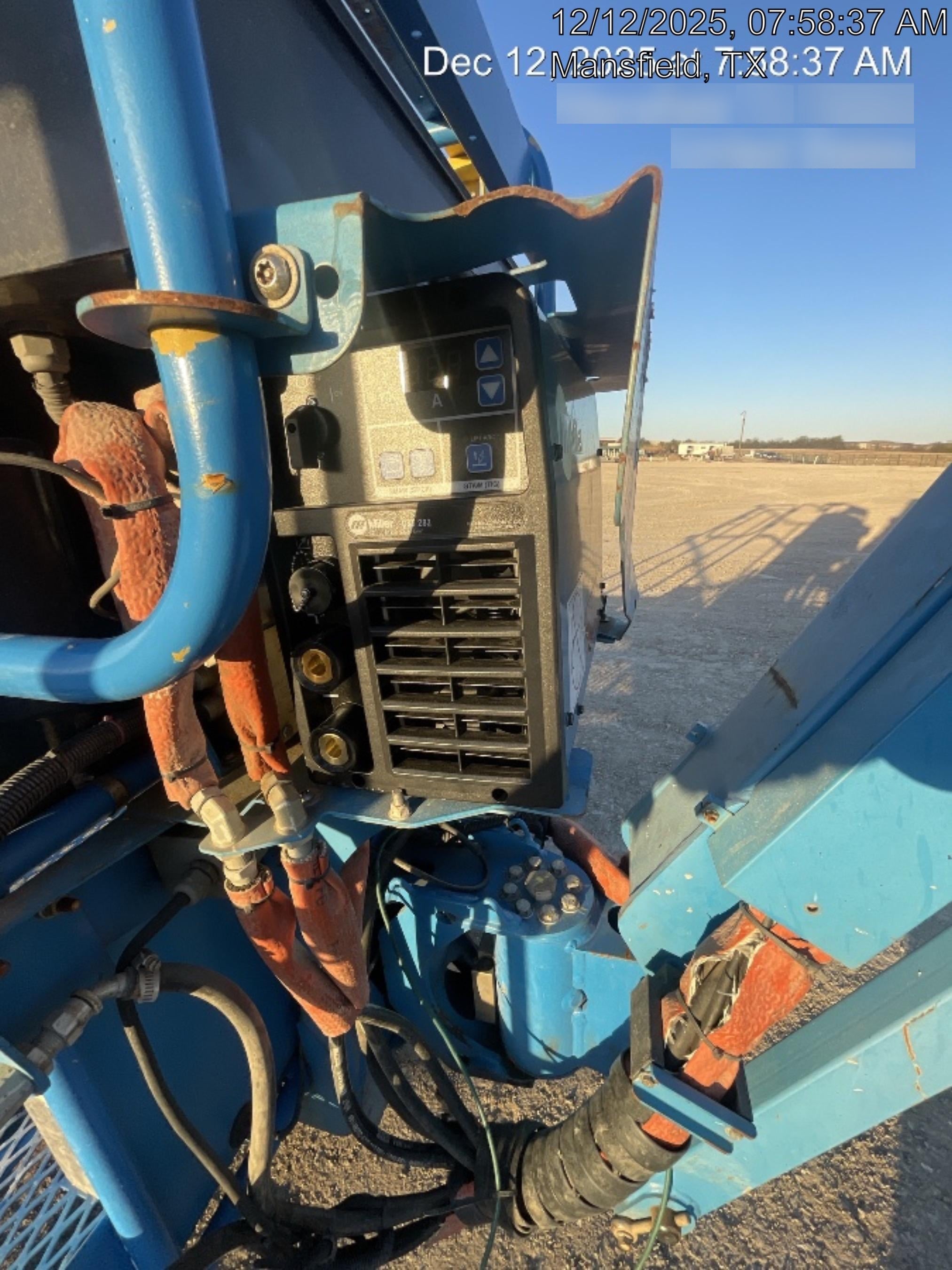 2025 MILLER ELECTRIC CST-282
