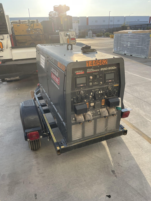 2021 Lincoln Electric Dual Maverick 200/200X Ready Pak 3 (includes trailer, cable rack, fender light kit)