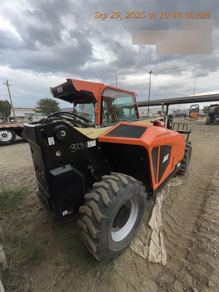 2025 JLG 519