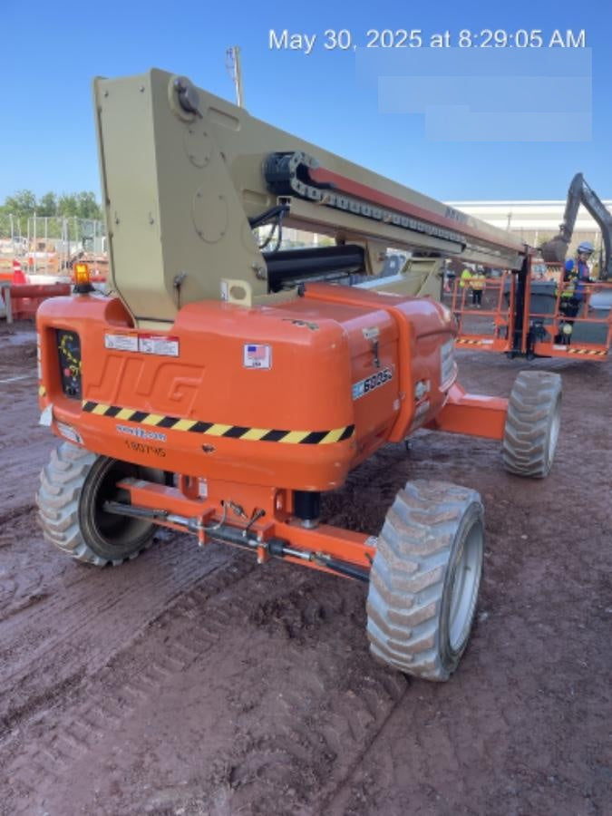 2021 JLG EC600SJ