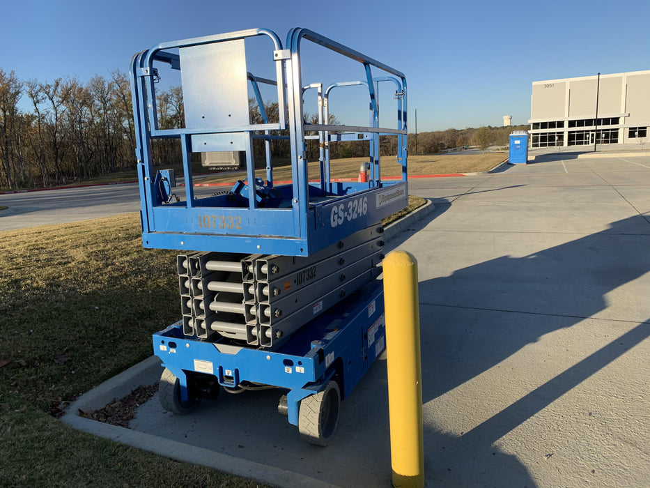 2020 Genie GS-3246 Standard, Folding full height swing gate