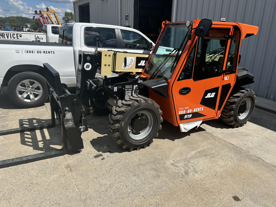 2025 JLG 519
