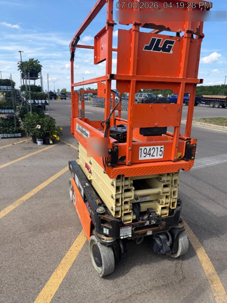 2021 JLG ES1932