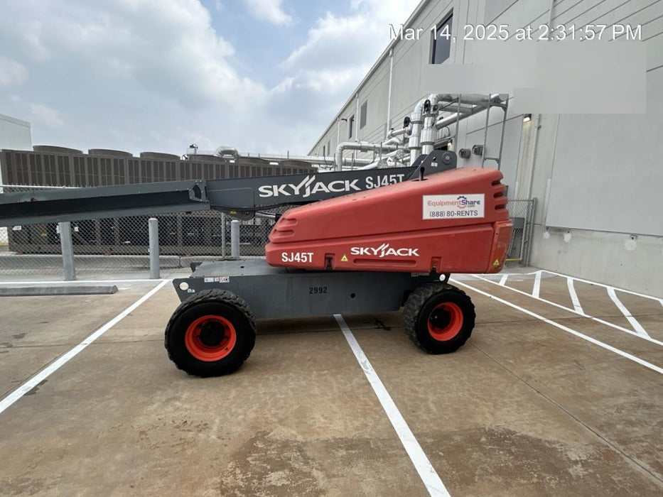 2017 SKYJACK SJ45T+