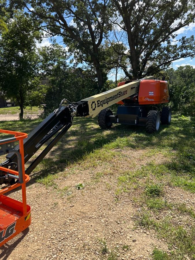 2025 JLG 660SJ