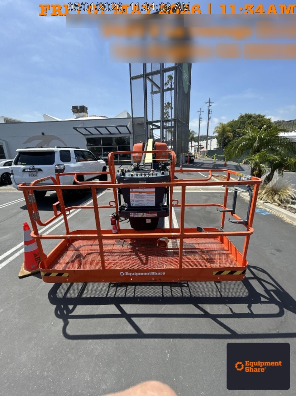 2025 JLG 660SJ