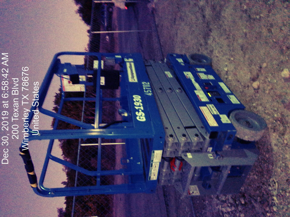 2019 Genie GS-1930 Fixed rails with chain Entry