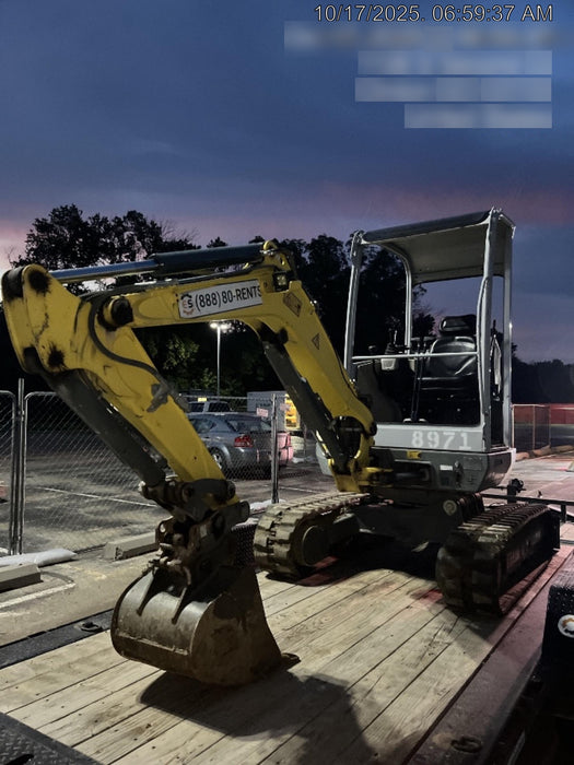 2018 Wacker Neuson EZ28 Wacker Neuson EZ28 w/Manual QC, Buckets: 24" ,18"