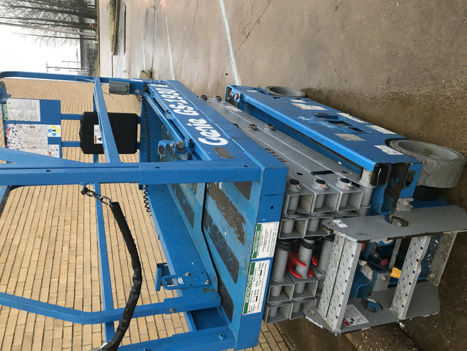 2018 Genie GS-1930 Genie GS-1930 w/Fixed Rail, Chain Entry