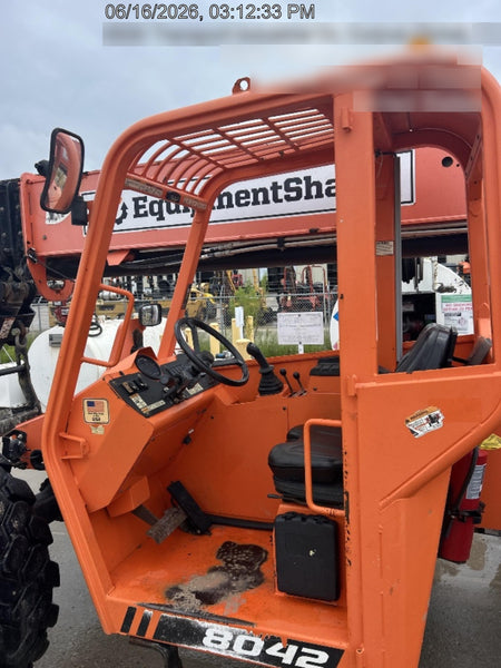 2020 SKYTRAK 8042