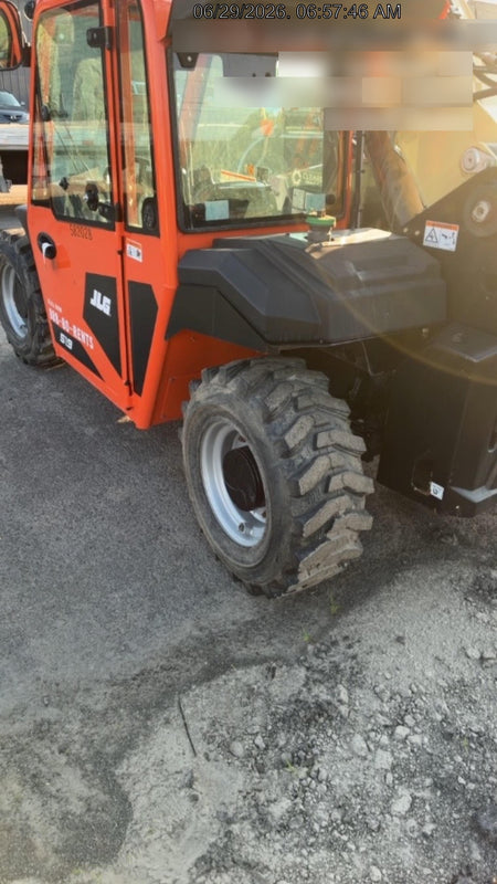 2025 JLG 519