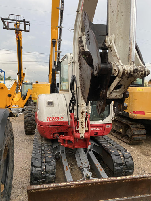 2020 Takeuchi TB250-2C Cab/Heat/Air, Rubber Tracks, Manual TAG QC