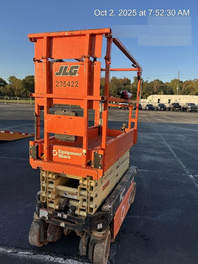 2022 JLG ES1932