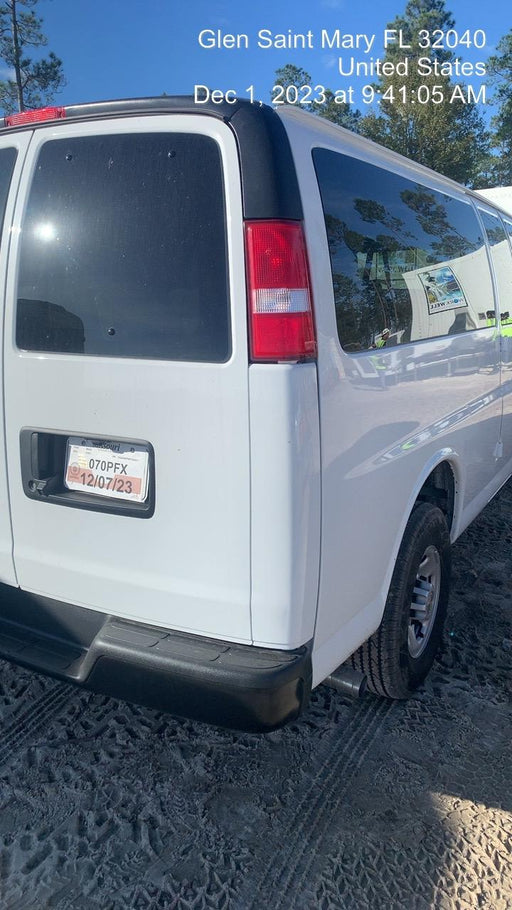 2023 CHEVROLET Express Van - Rental