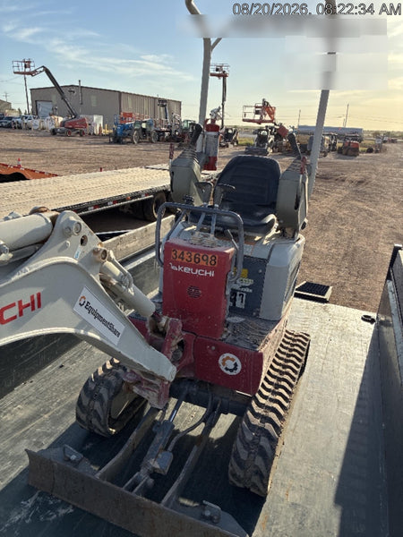 2023 TAKEUCHI TB210R