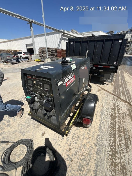 2021 Lincoln Electric Dual Maverick 200/200X Ready Pak 3 (includes trailer, cable rack, fender light kit)