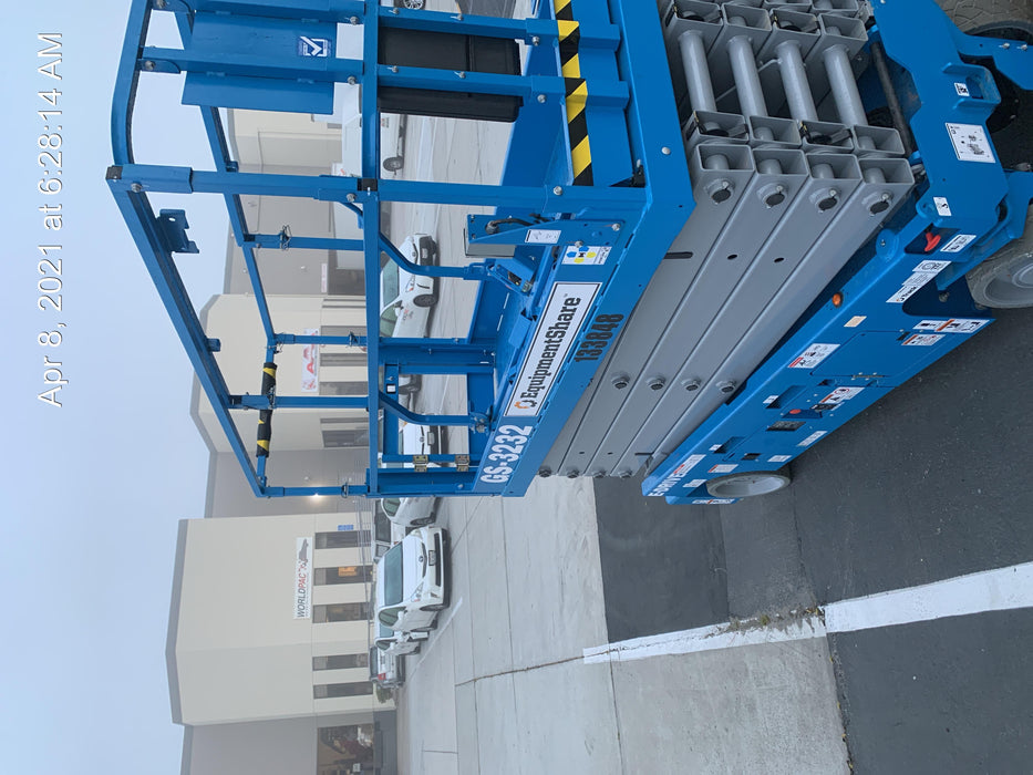 2021 GENIE GS-3232