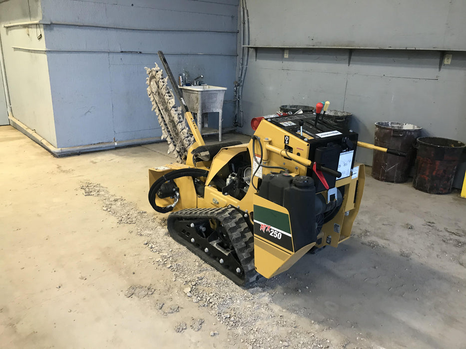 2021 VERMEER RTX250