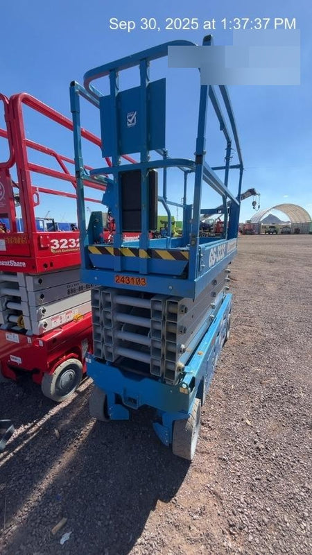 2022 GENIE GS-3232