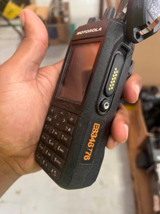 2023 MOTOROLA R7 DISPLAY