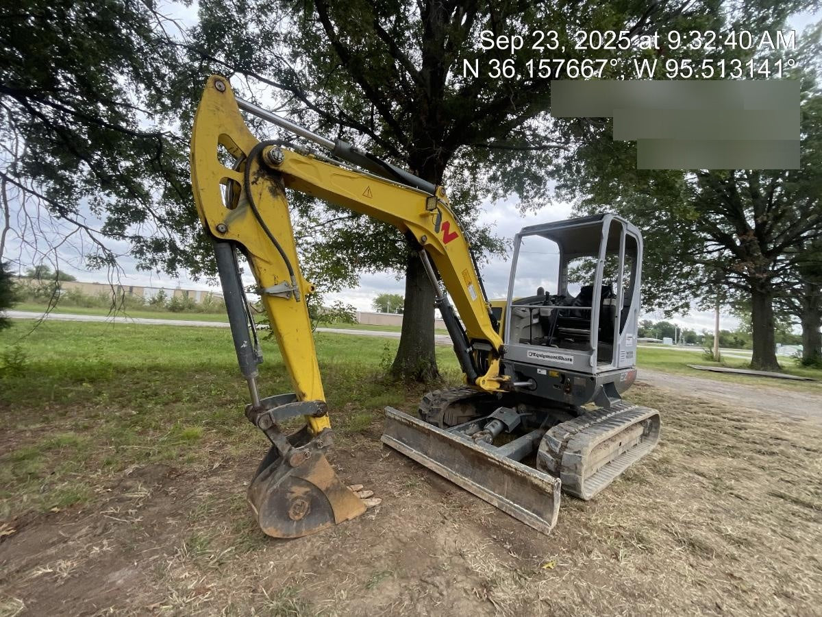 Wacker Neuson EZ53 Open ROPS, Rubber Tracks, Long Dipperstick, T4, Bucket