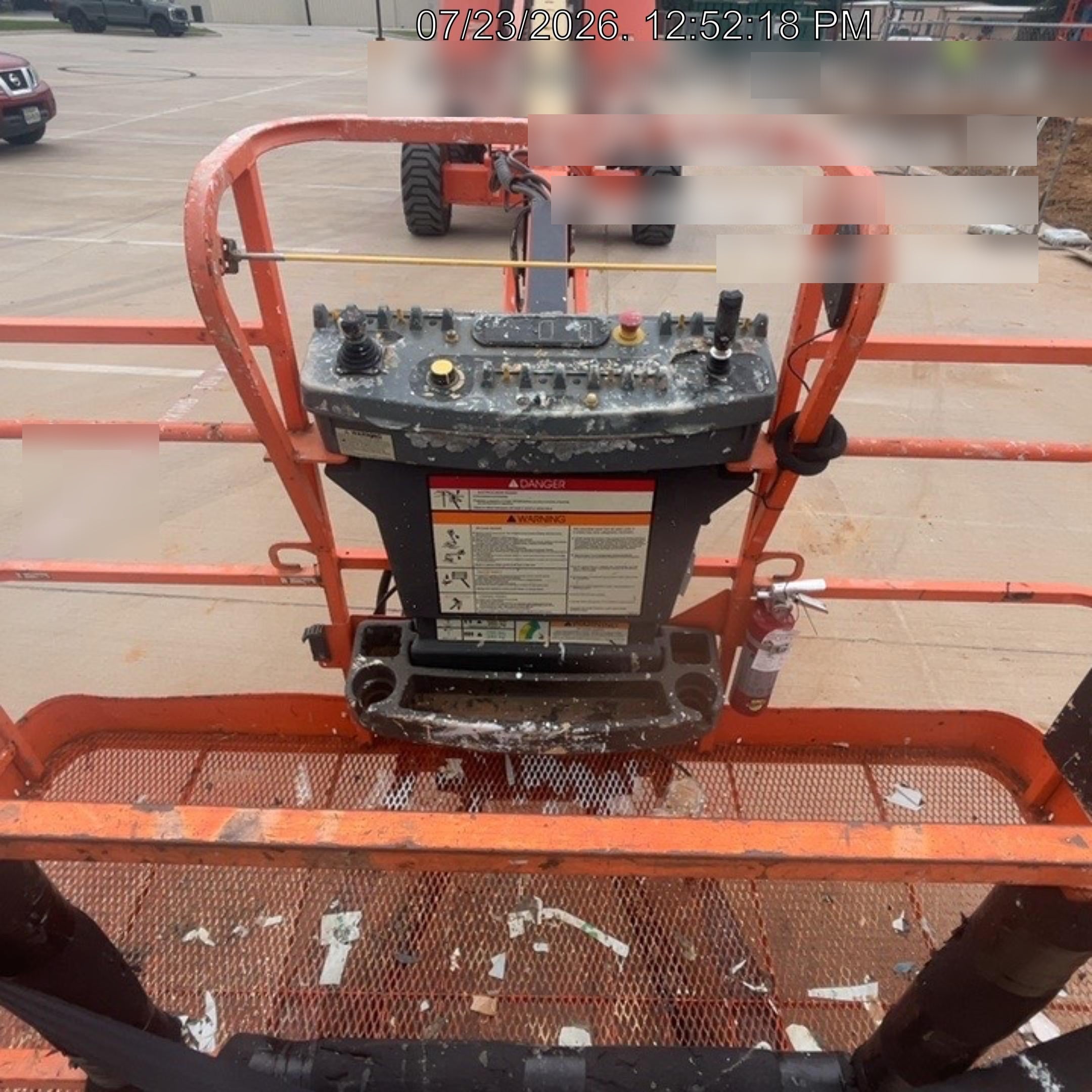 2023 JLG 660SJ