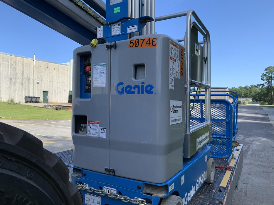 2019 GENIE GR-20