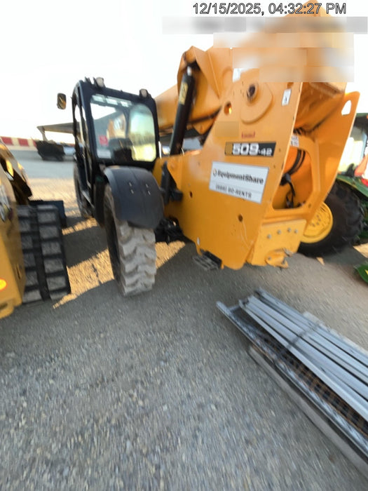 2019 JCB 509-42 74 HP w/Open ROPS, Beacon, Aux Hydraulics, LED Work lights, Solid Tires 66" Carriage/60" Forks