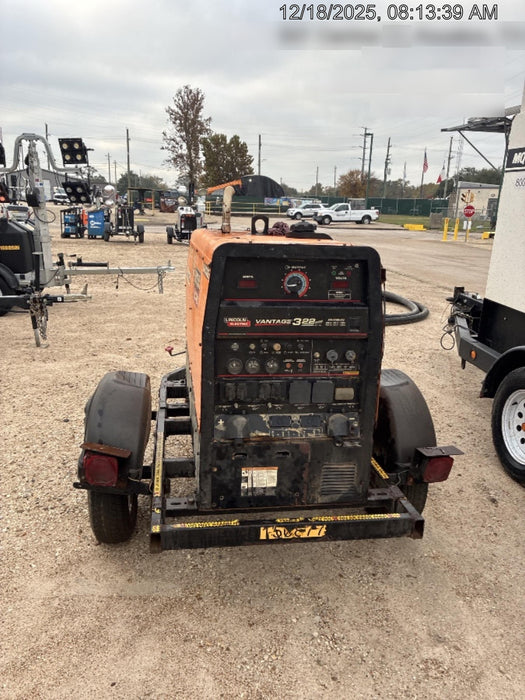 2021 Lincoln Electric Vantage 322 Vantage 322 Ready Pak 3 w/ Telematics & Decals, ORANGE (includes trailer, cable rack, fender light kit)