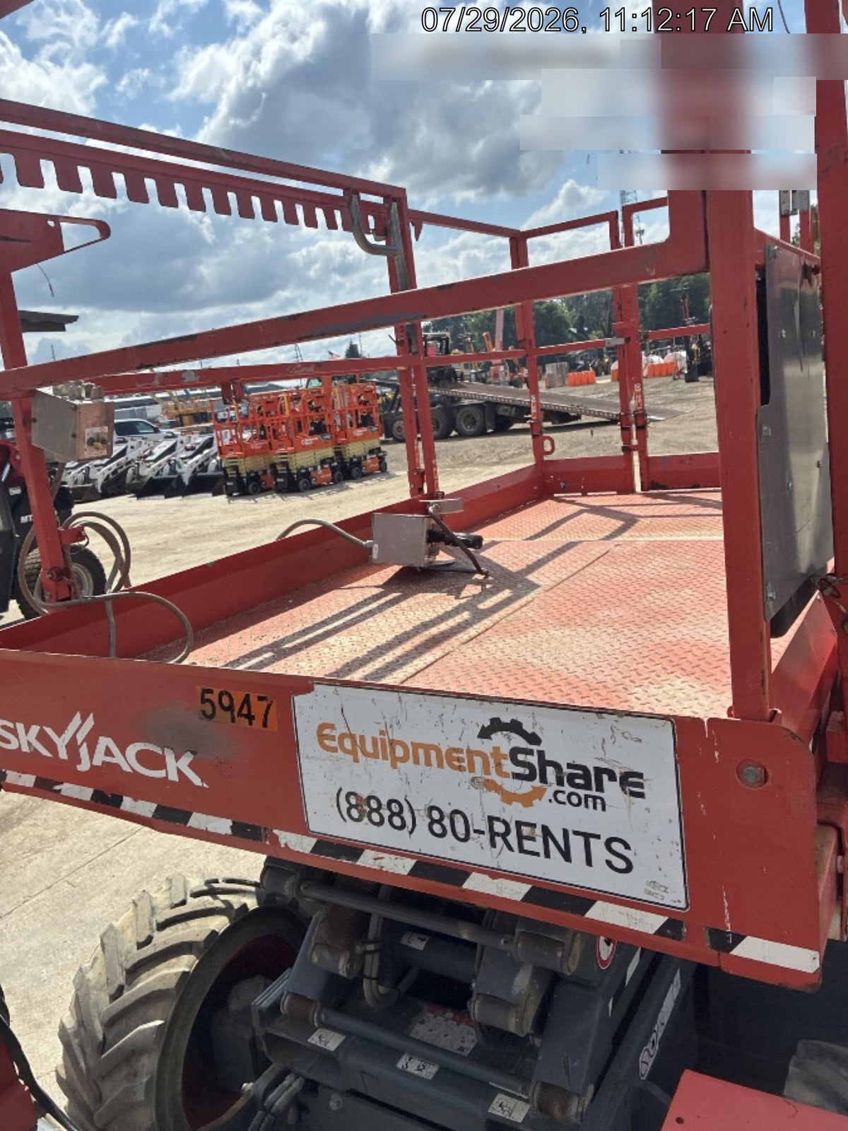2017 SKYJACK SJ6826 RT