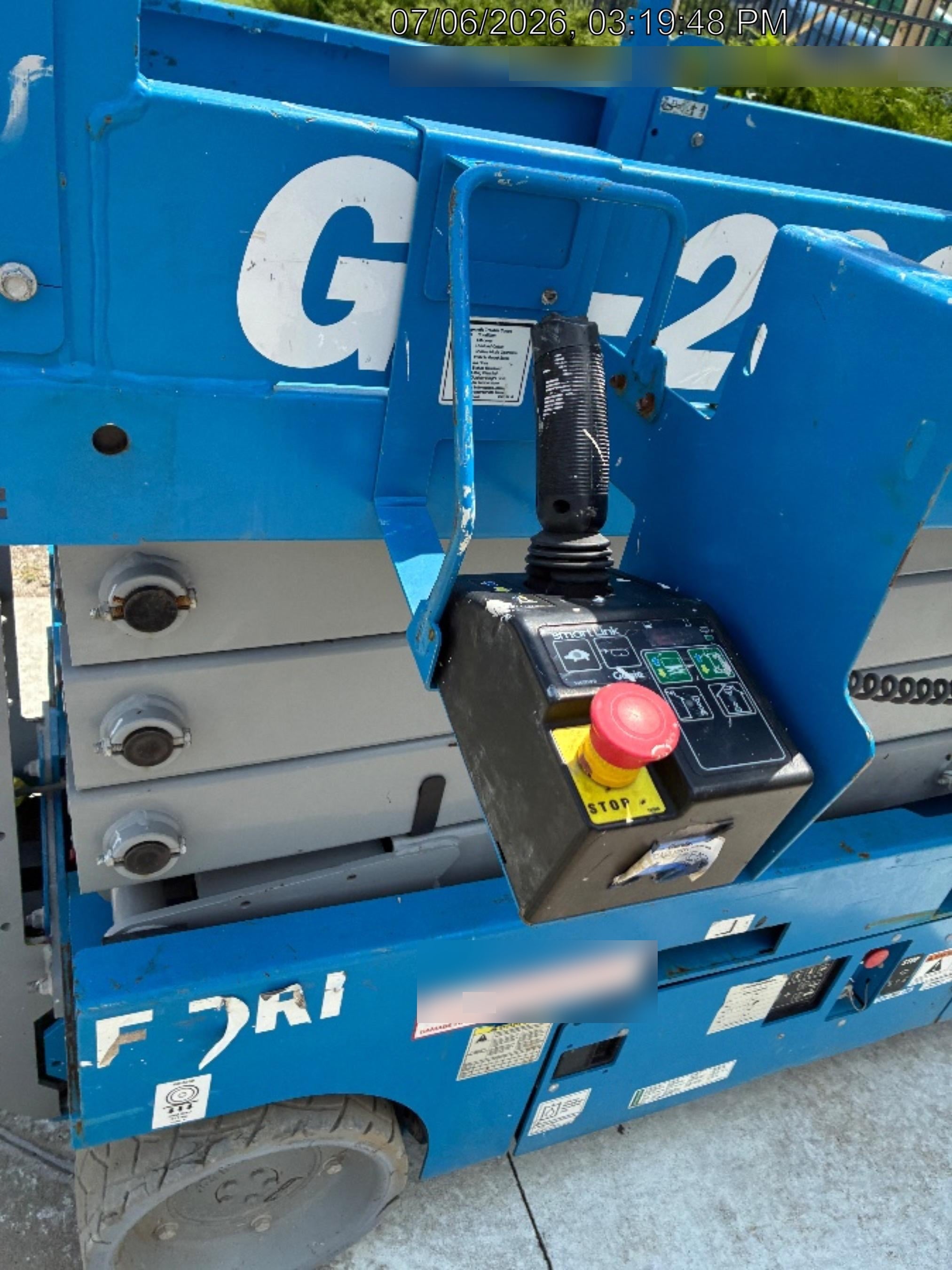 2023 GENIE GS-2632