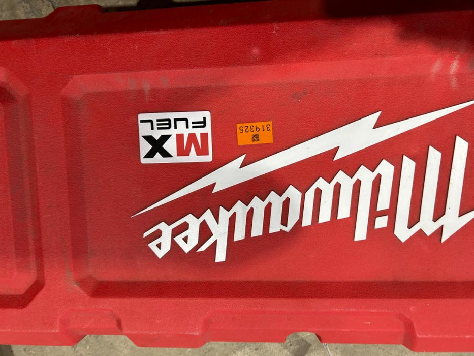 2023 MILWAUKEE MXF301-2CP