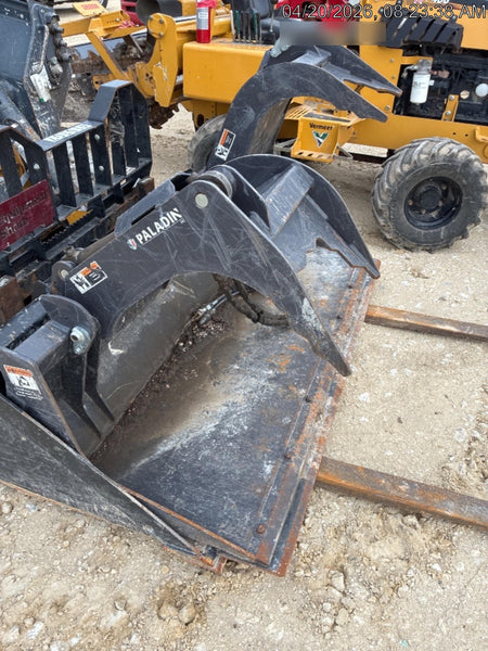 2020 PALADIN 72" Scrap Grapple Bucket - Paladin