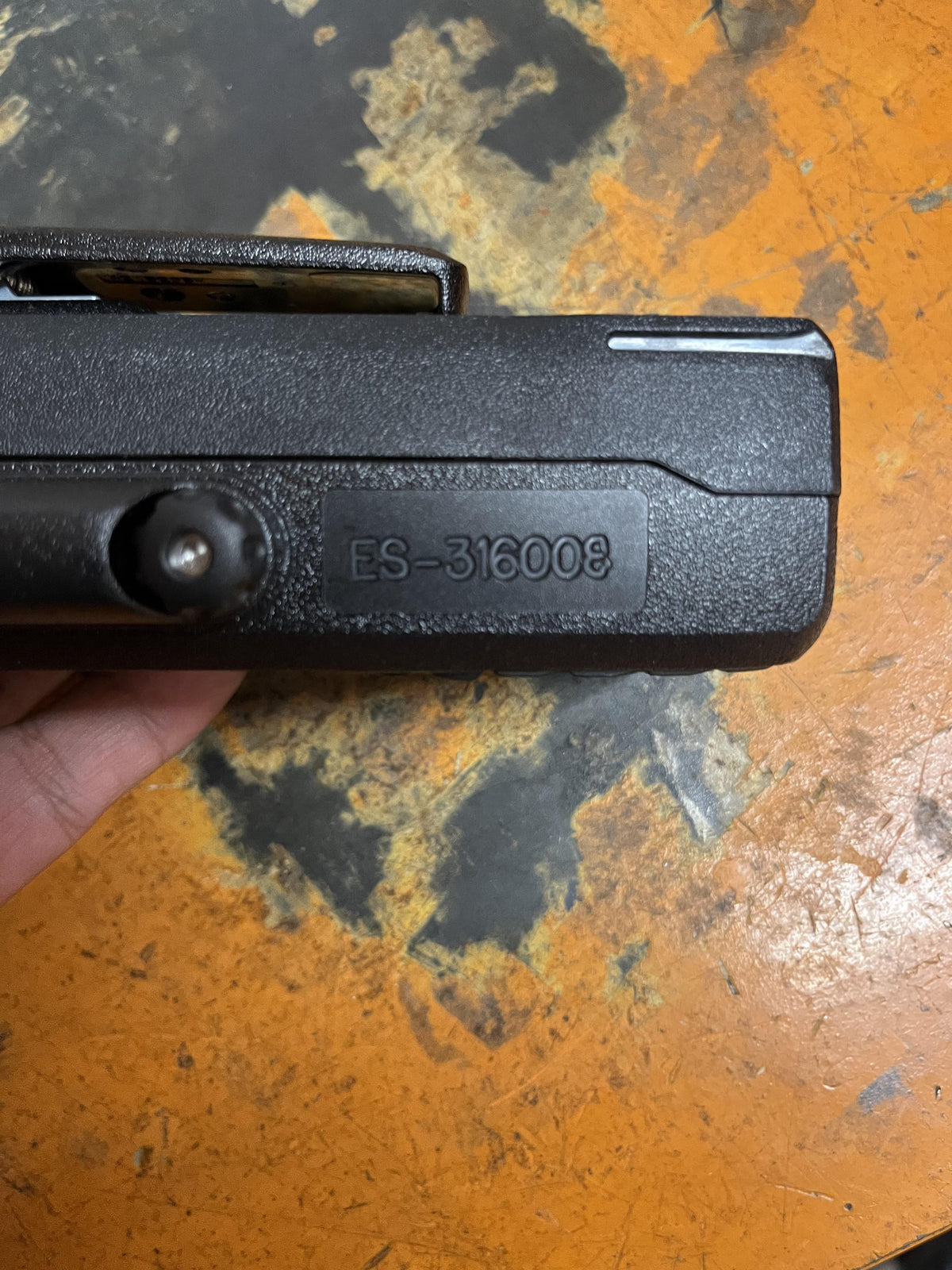 2023 MOTOROLA R7 DISPLAY