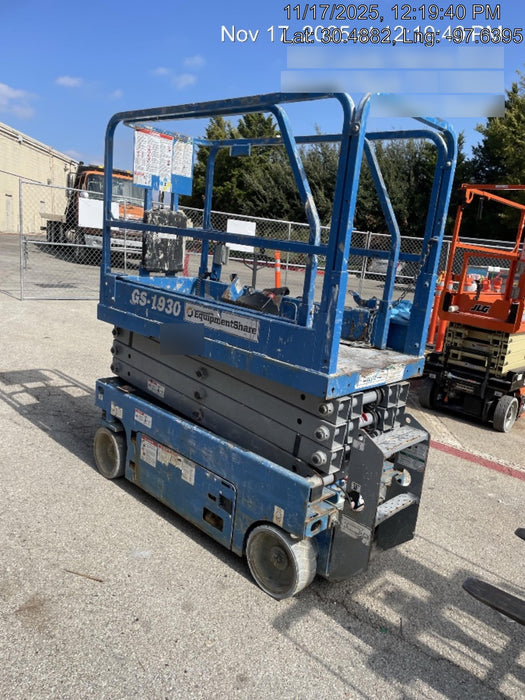 2019 Genie GS-1930 Fixed Rails with Chain Entry