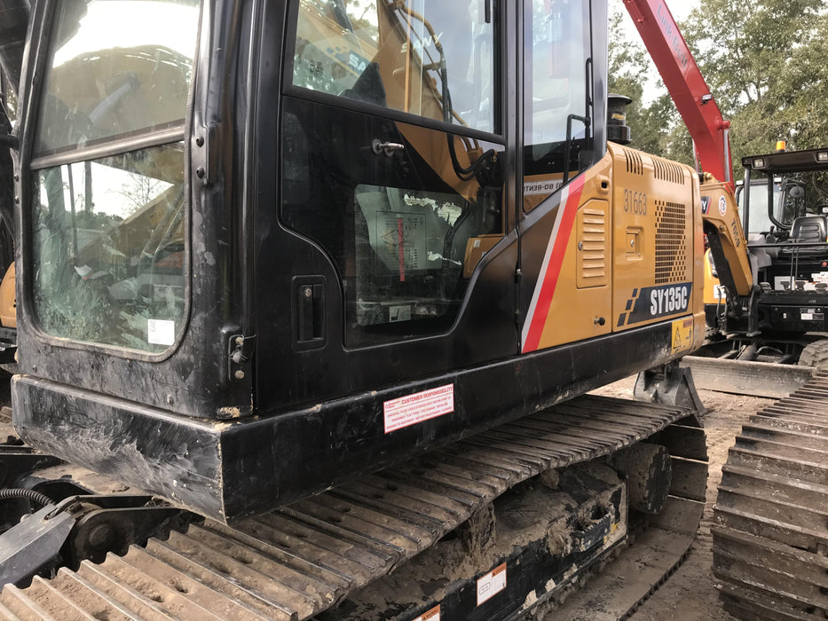 2019 SANY SY135C